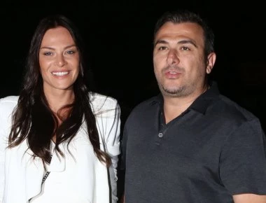 Αντώνης Ρέμος - Υβόννη Μπόσνιακ: Οι πρώτες φωτογραφίες από το γάμο τους (βίντεο+φωτο)